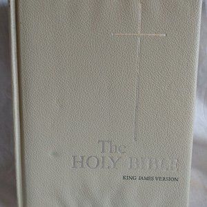 Holy Bible J. G. Fergusion Family Edition Red Letter Pictorial Pronouncing  1965
